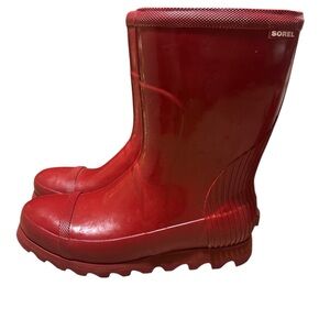 Sorel Joan Red Candy Apple Short Gloss Rubber Rain Boots - Women’s Size 7